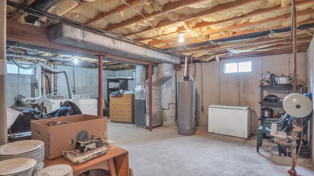 49 Steeple Chase Circle 2, Attleboro, MA 02703
