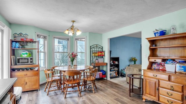 49 Steeple Chase Circle 2, Attleboro, MA 02703