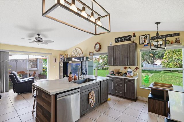 13341 SW 19th St, Miramar, FL 33027
