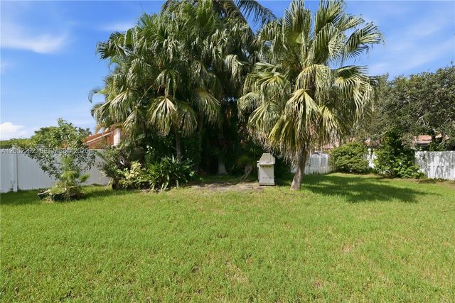 13341 SW 19th St, Miramar, FL 33027