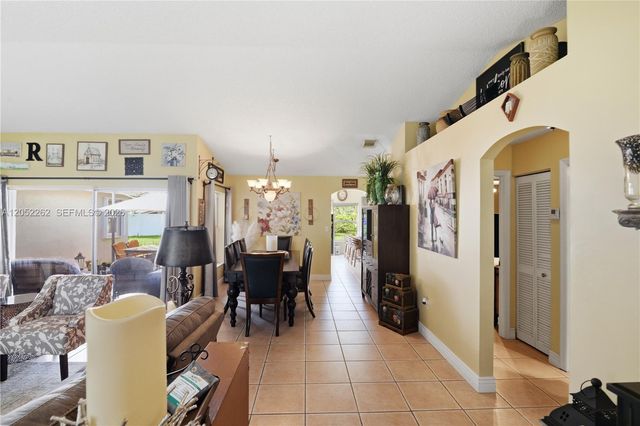 13341 SW 19th St, Miramar, FL 33027