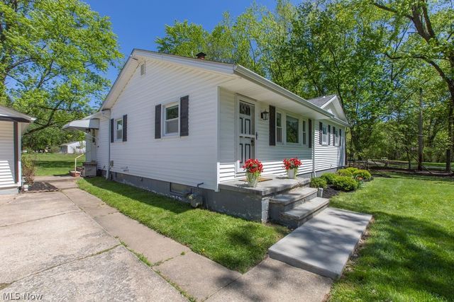 3569 Everett Road, Richfield, OH 44286