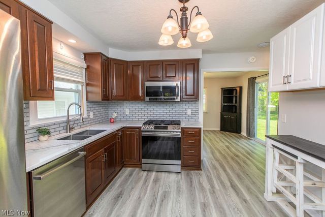 3569 Everett Road, Richfield, OH 44286