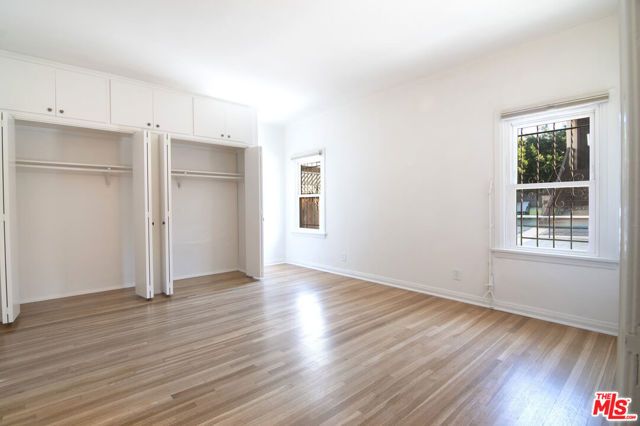 362 N Mansfield Avenue, Los Angeles, CA 90036