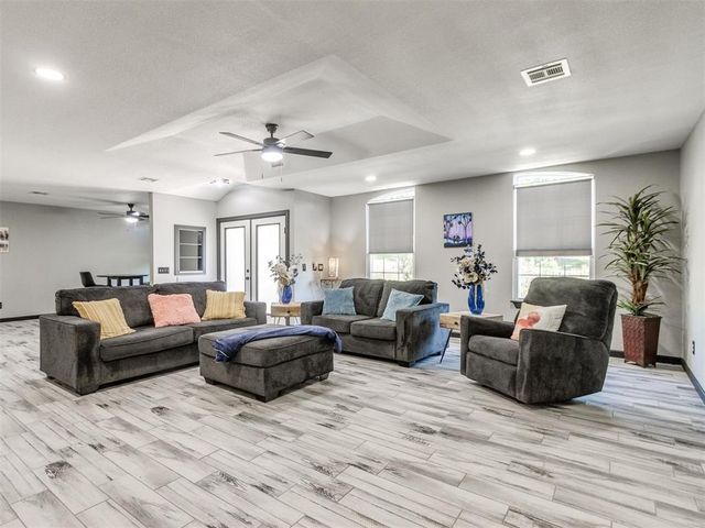 13401 SE 31ST Street, Choctaw, OK 73020