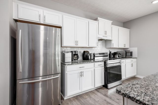 4321 Holstein Drive, Obetz, OH 43207
