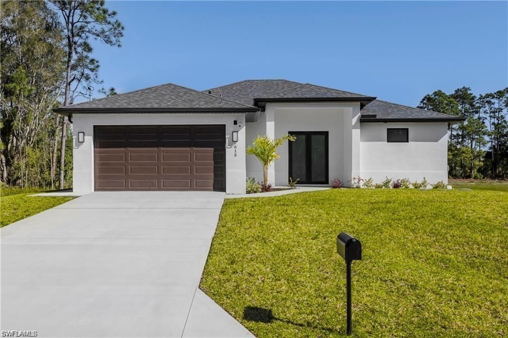 821 Newell ST E 821, LEHIGH ACRES, FL 33974 — exterior