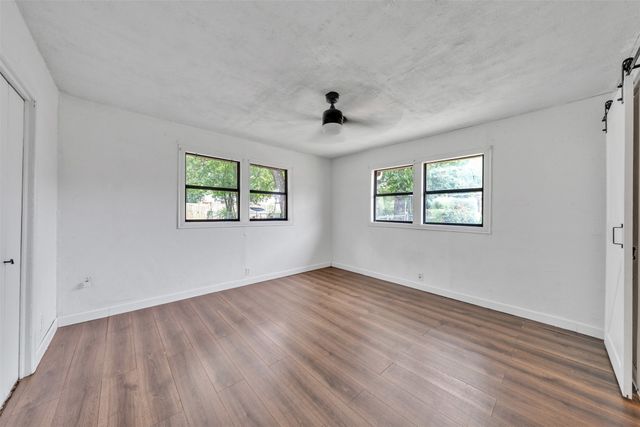 1116 Center Street, Cleburne, TX 76033
