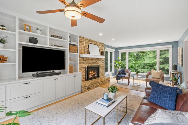 14516 Idylwood Road, Minnetonka, MN 55345