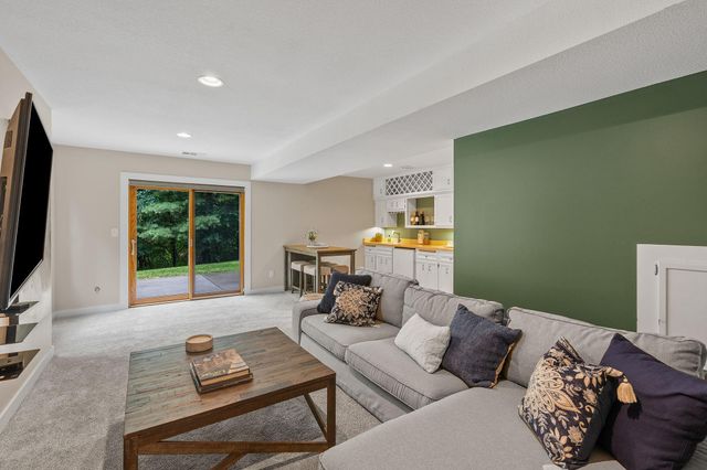 14516 Idylwood Road, Minnetonka, MN 55345