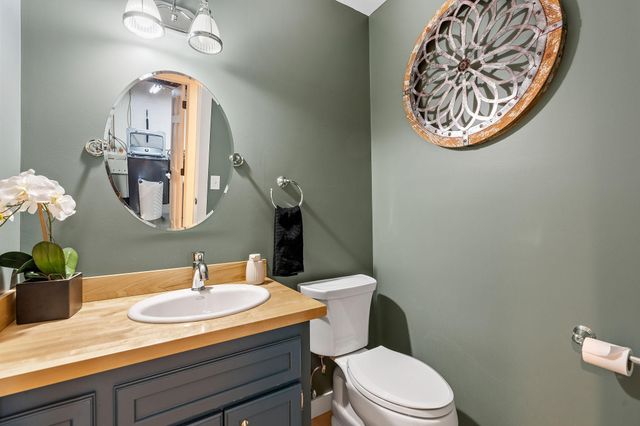 14516 Idylwood Road, Minnetonka, MN 55345