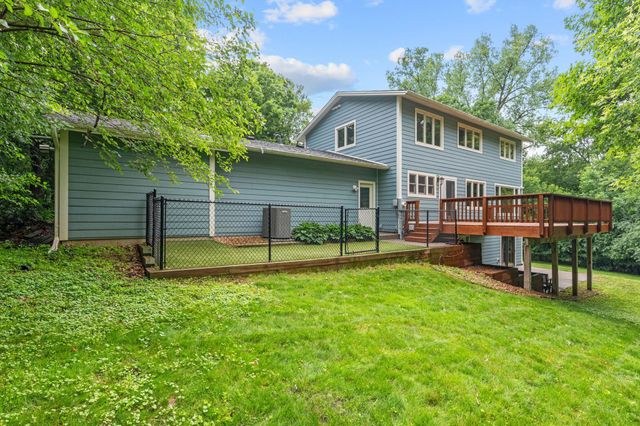 14516 Idylwood Road, Minnetonka, MN 55345