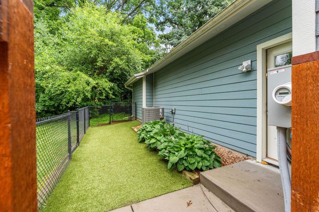 14516 Idylwood Road, Minnetonka, MN 55345