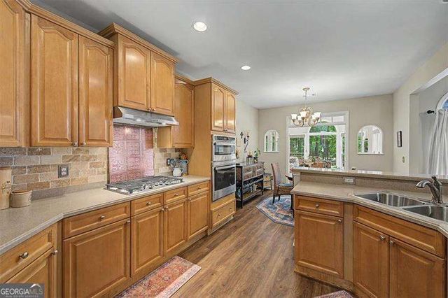 137 Pensdale Place, Acworth, GA 30101
