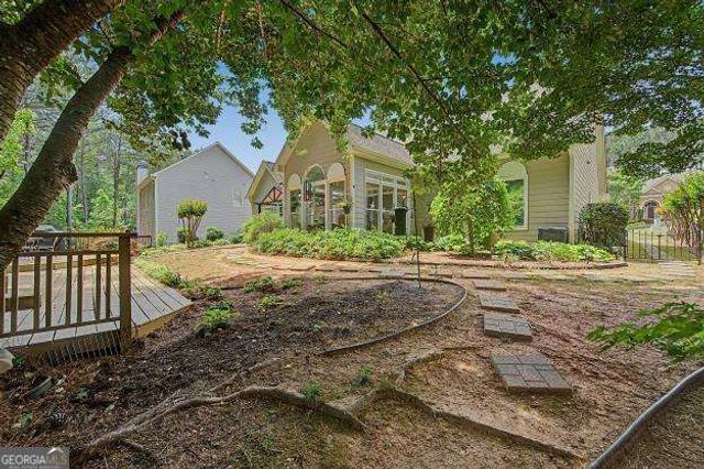 137 Pensdale Place, Acworth, GA 30101