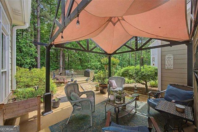 137 Pensdale Place, Acworth, GA 30101