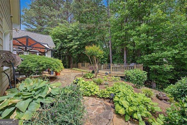 137 Pensdale Place, Acworth, GA 30101