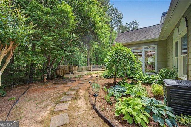 137 Pensdale Place, Acworth, GA 30101