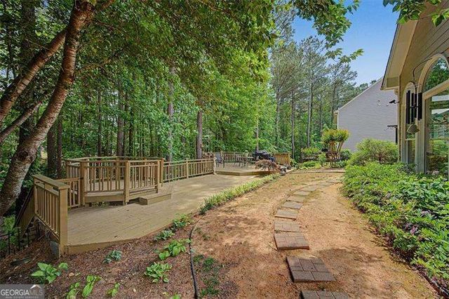 137 Pensdale Place, Acworth, GA 30101