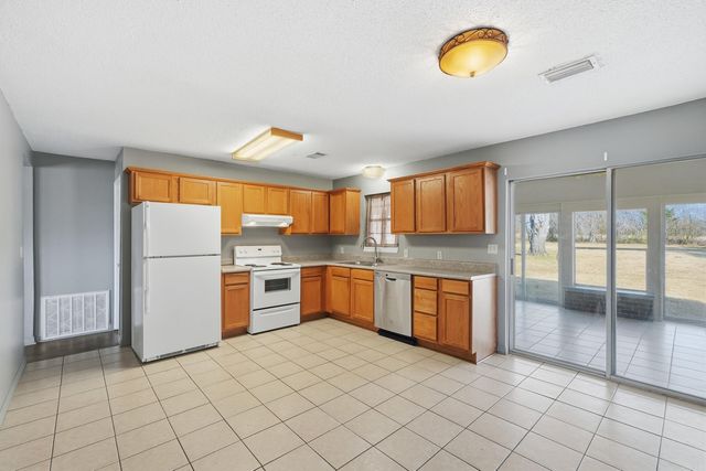 26 Eagle Valley Road, Conway, AR 72032