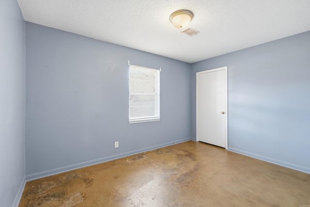 26 Eagle Valley Road, Conway, AR 72032