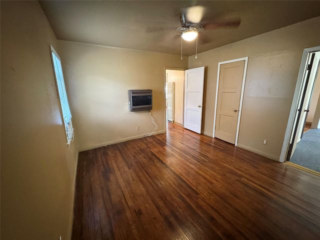 2066 Earl Street, Beaumont, TX 77703