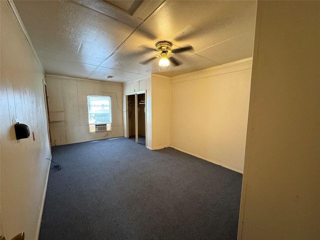 2066 Earl Street, Beaumont, TX 77703