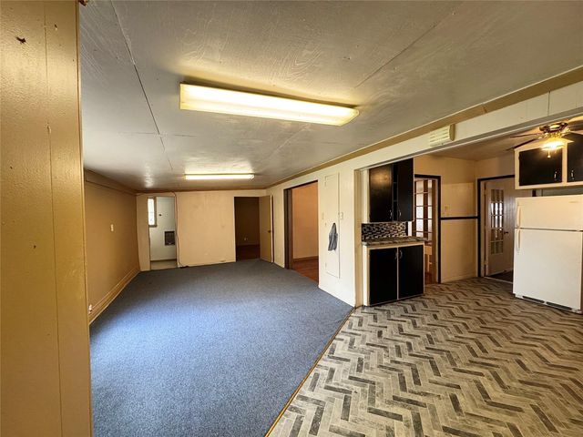 2066 Earl Street, Beaumont, TX 77703