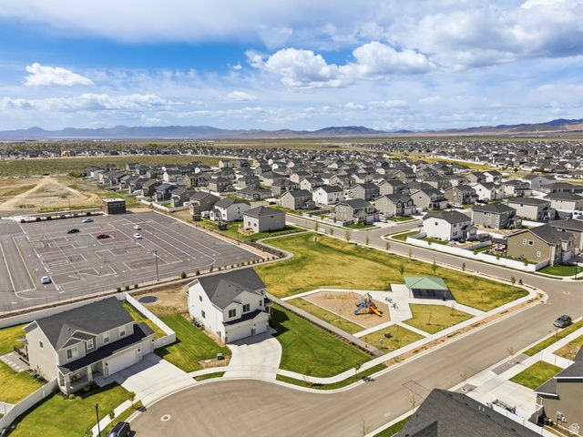 1208 E COACHLINE WAY, Eagle Mountain, UT 84005
