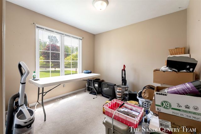 17632 Dustin Drive, Spring Lake, MI 49456