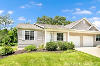 17632 Dustin Drive, Spring Lake, MI 49456