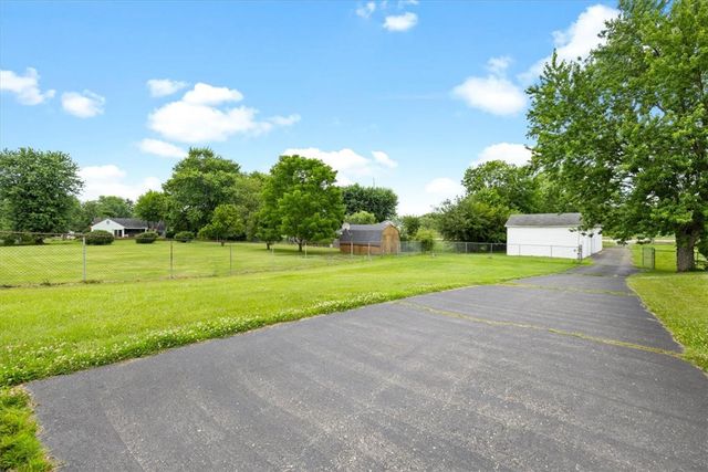 9305 Wildcat Road, Bethel Twp, OH 45371