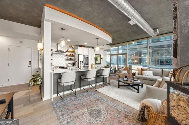 923 Peachtree Street NE 939, Atlanta, GA 30309