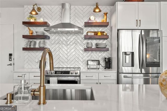 923 Peachtree Street NE 939, Atlanta, GA 30309