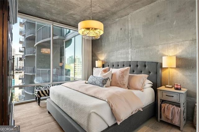 923 Peachtree Street NE 939, Atlanta, GA 30309