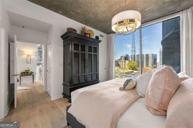 923 Peachtree Street NE 939, Atlanta, GA 30309