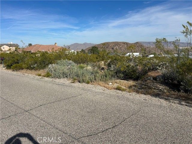 32410 Sapphire, Lucerne Valley, CA 92356