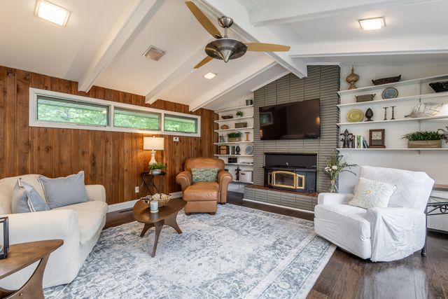 2600 HIGHLAND DR, Columbia, MO 65203