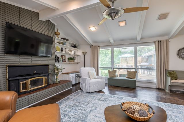2600 HIGHLAND DR, Columbia, MO 65203