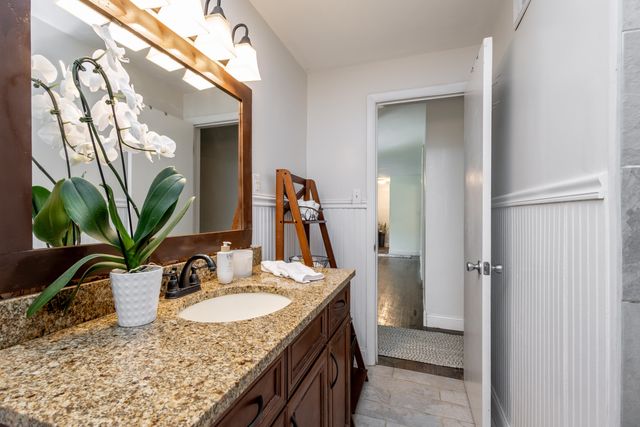2600 HIGHLAND DR, Columbia, MO 65203