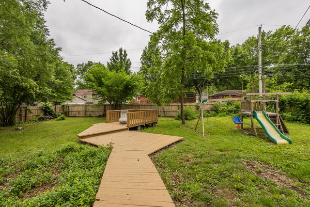 2600 HIGHLAND DR, Columbia, MO 65203