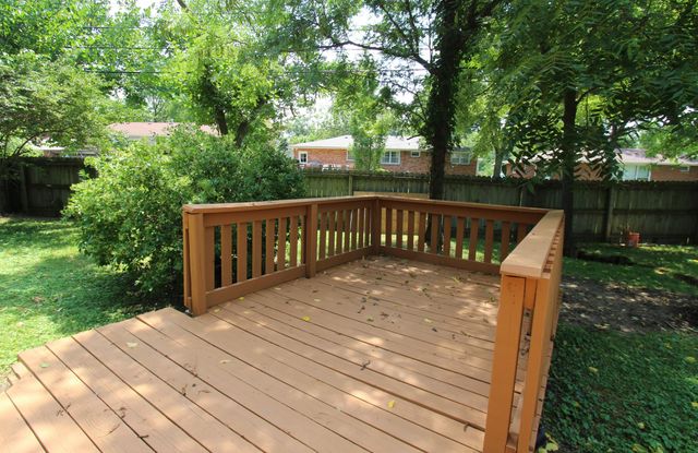 2600 HIGHLAND DR, Columbia, MO 65203