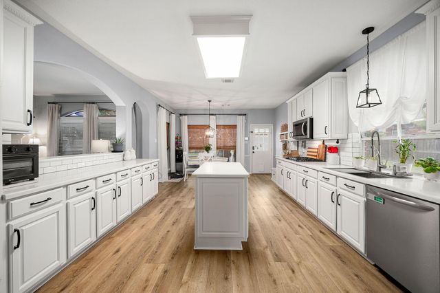 3622 Huggins Way Street, Pearland, TX 77584
