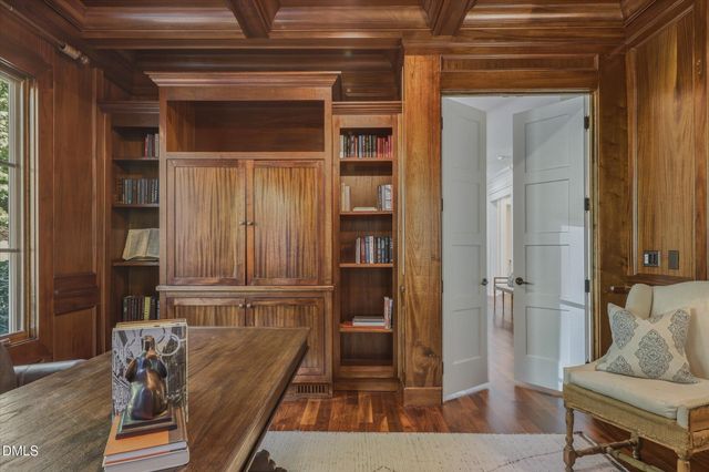 11417 Governors Drive, Chapel Hill, NC 27517
