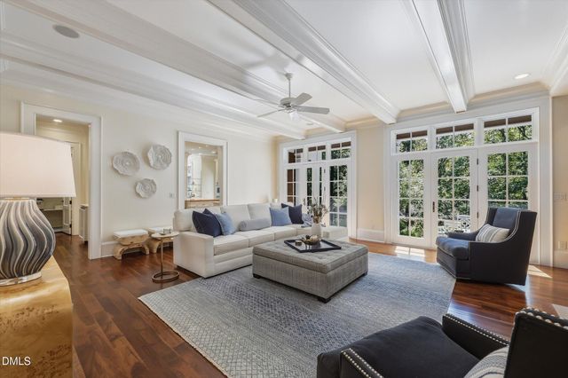 11417 Governors Drive, Chapel Hill, NC 27517