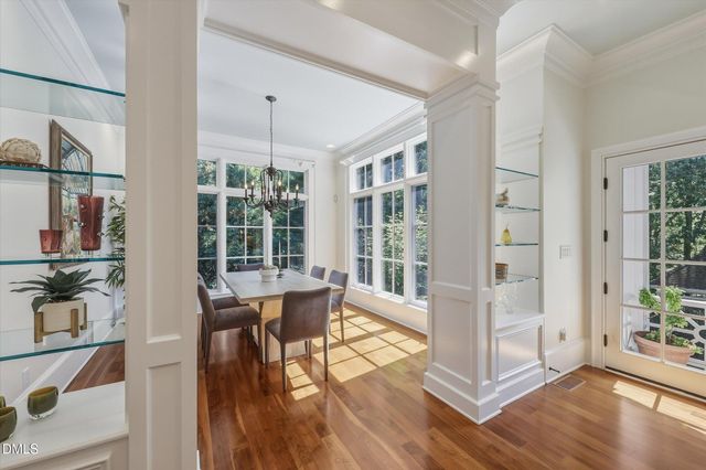 11417 Governors Drive, Chapel Hill, NC 27517