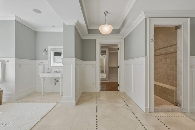 11417 Governors Drive, Chapel Hill, NC 27517