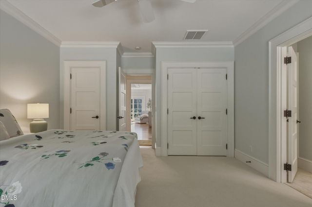 11417 Governors Drive, Chapel Hill, NC 27517