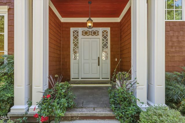11417 Governors Drive, Chapel Hill, NC 27517