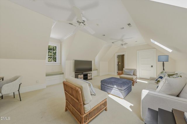 11417 Governors Drive, Chapel Hill, NC 27517